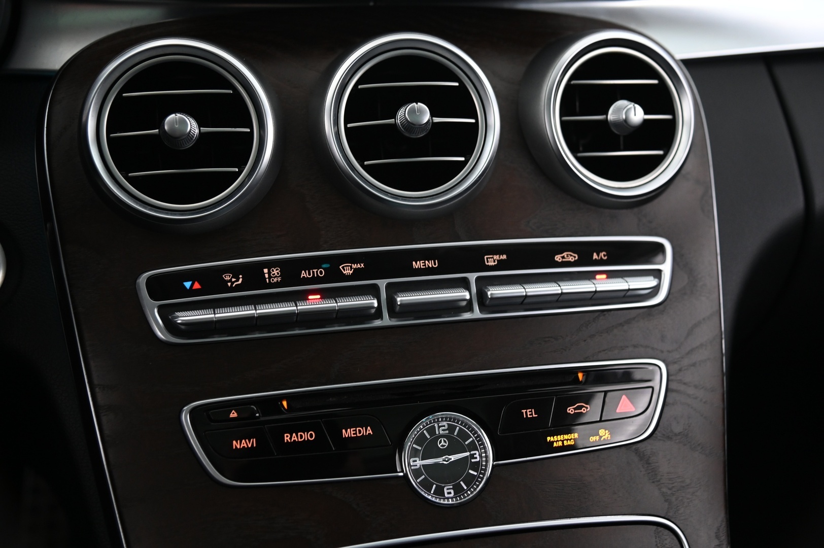 MERCEDES-BENZ C 2016