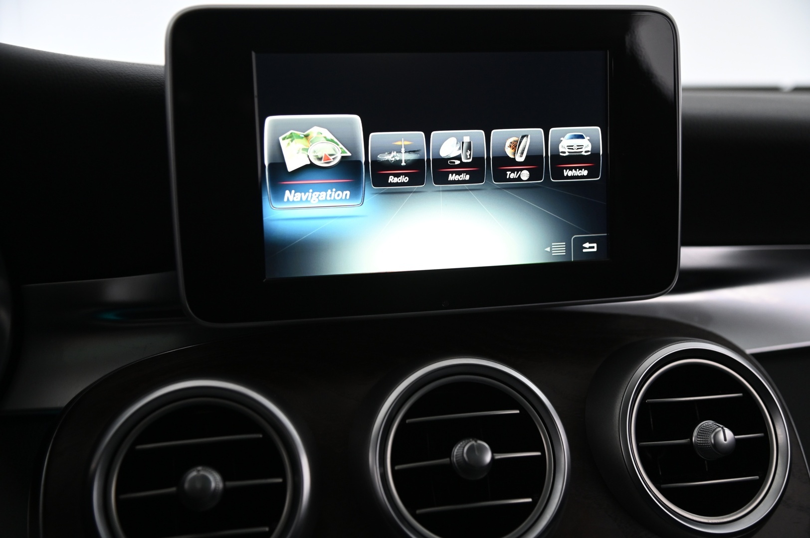 MERCEDES-BENZ C 2016