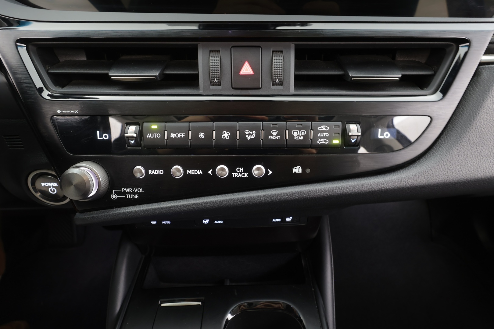 LEXUS ES 2023