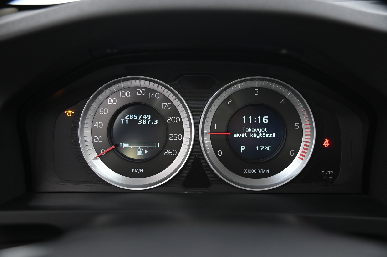 VOLVO S60 2011