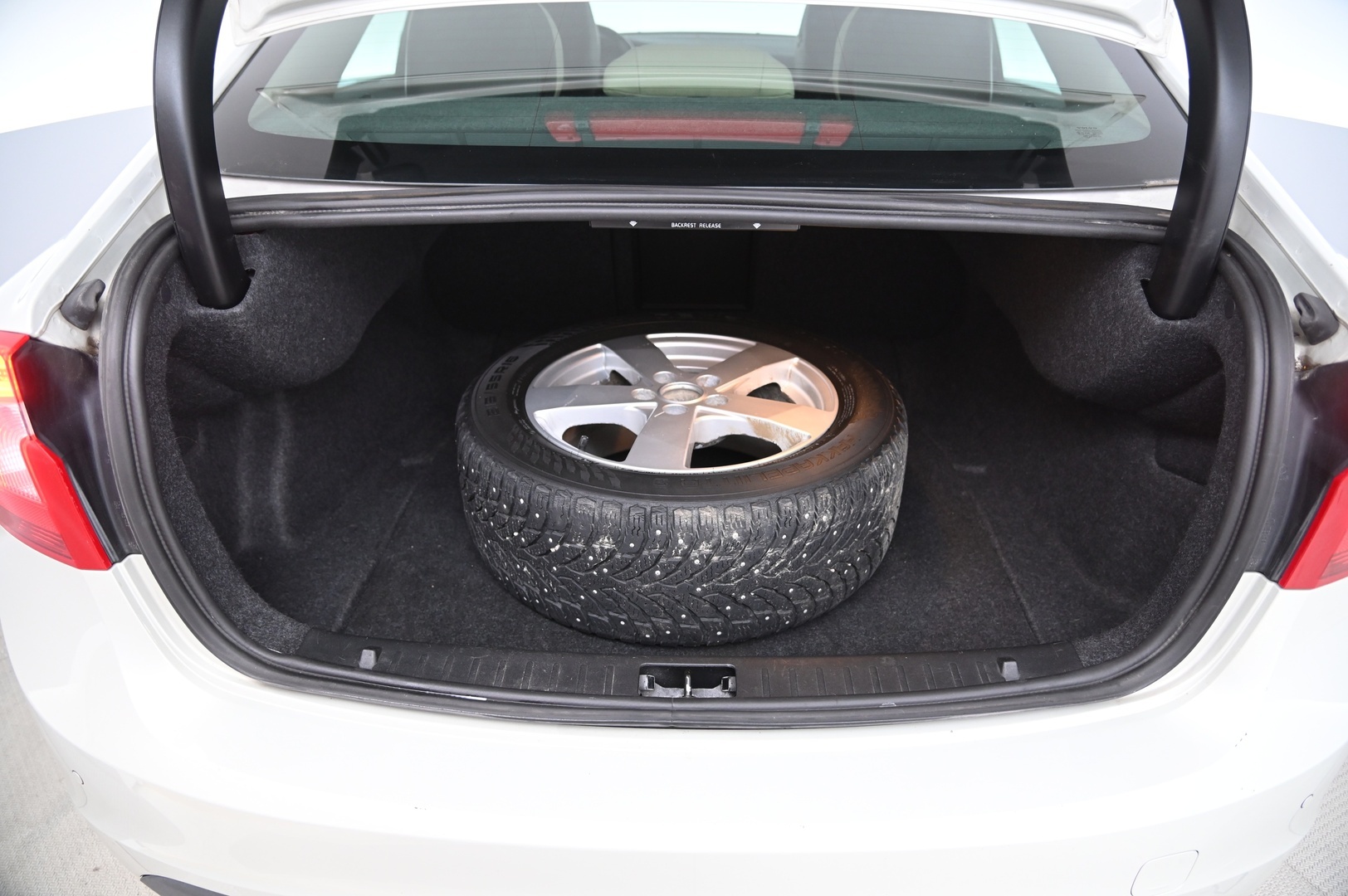 VOLVO S60 2011