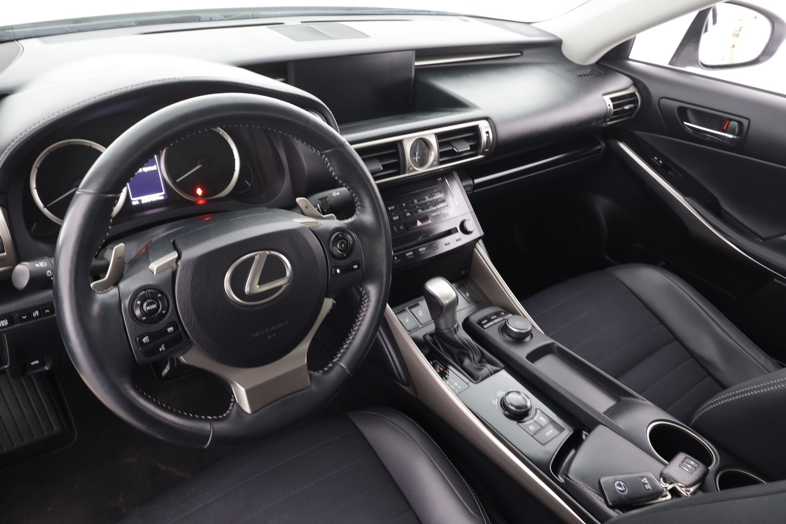 LEXUS IS 2013