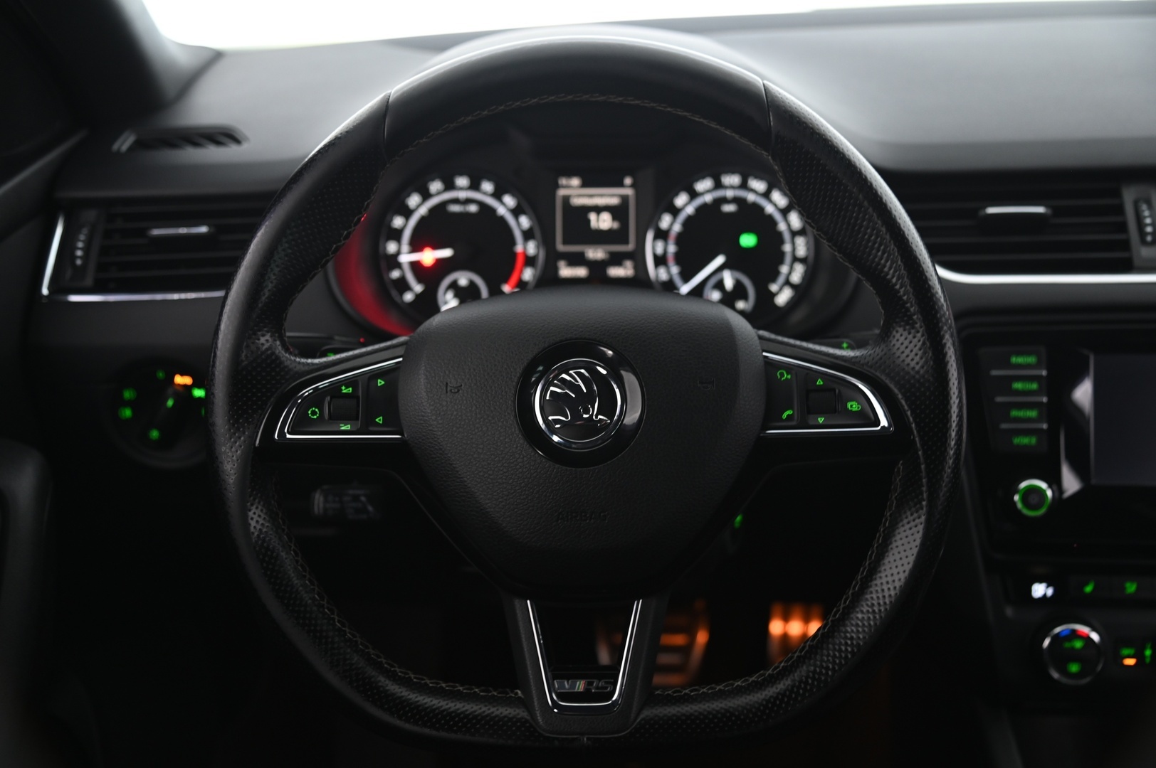 SKODA Octavia 2015