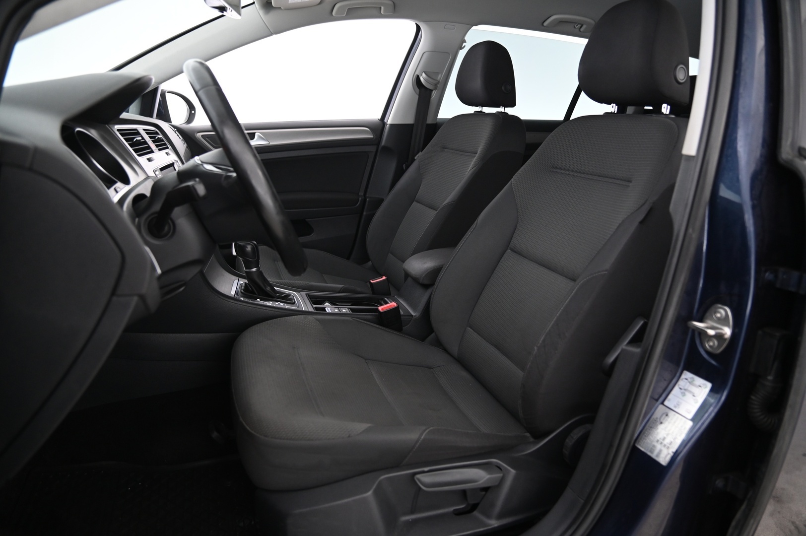 VOLKSWAGEN Golf 2014