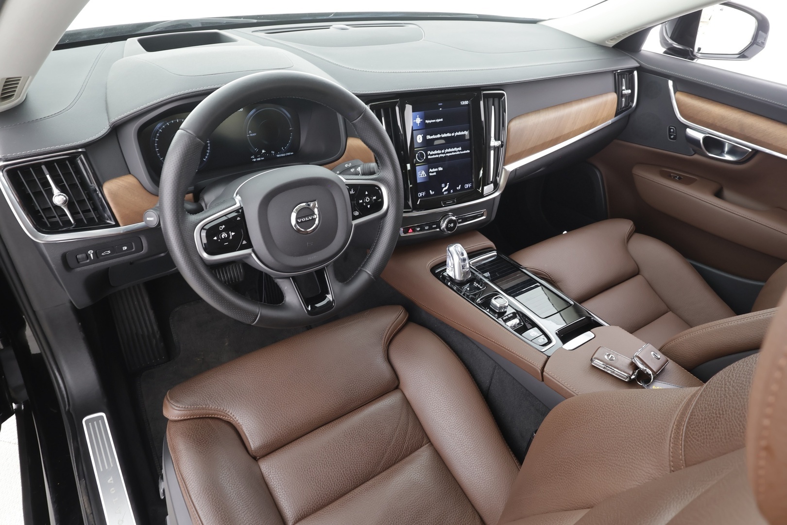 VOLVO S90 2019