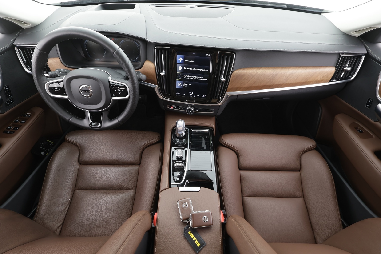 VOLVO S90 2019