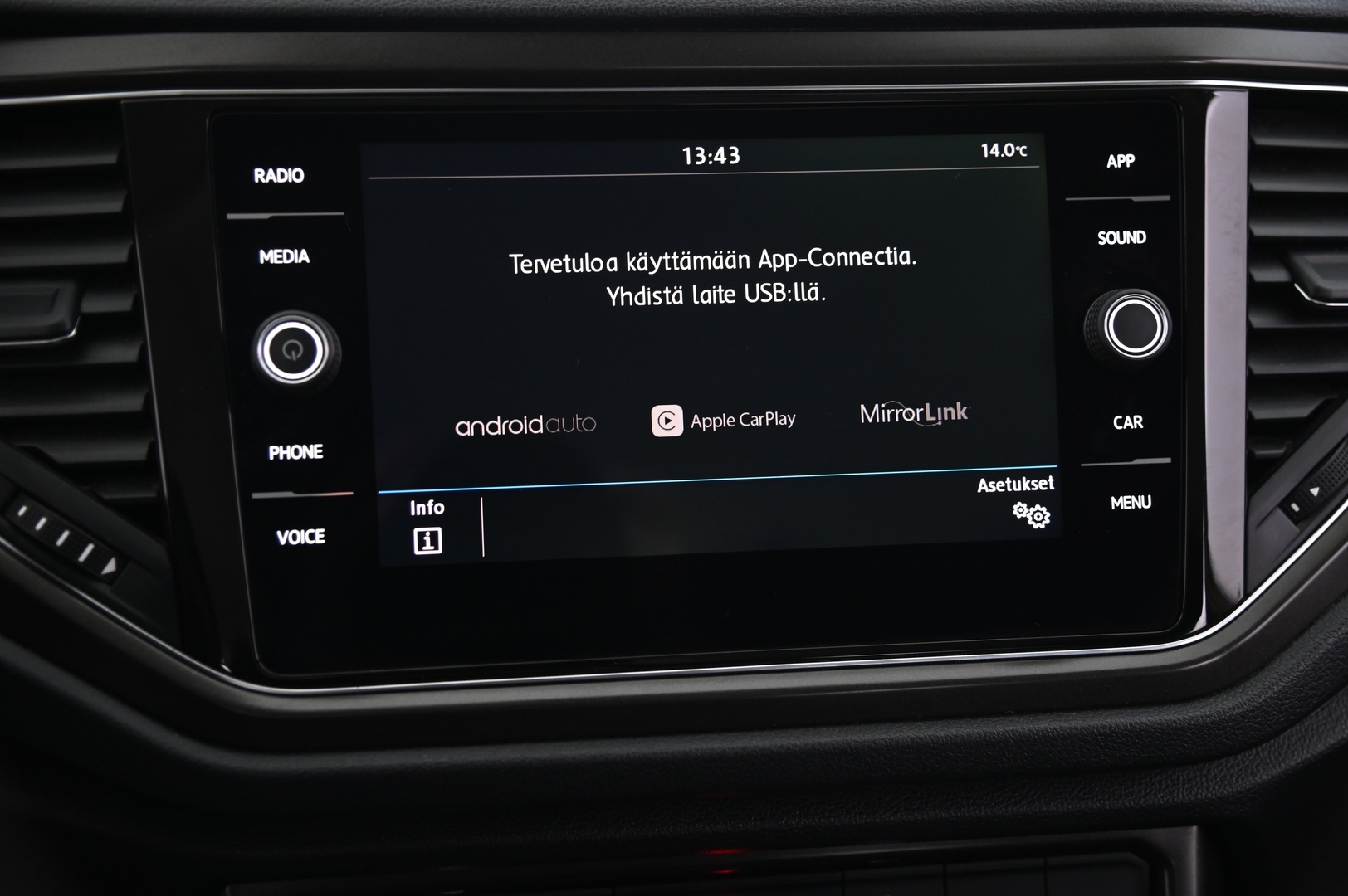 VOLKSWAGEN T-Roc 2019