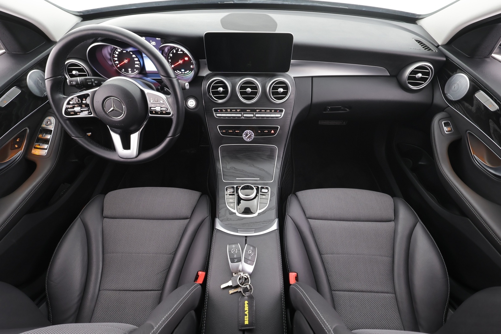 MERCEDES-BENZ C 2019