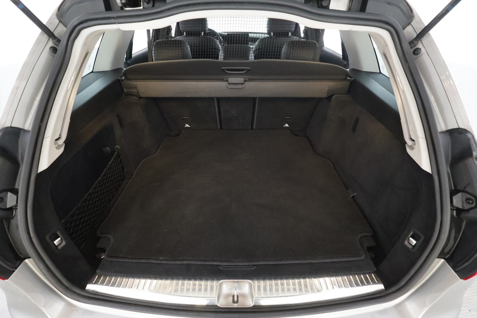 MERCEDES-BENZ C 2019