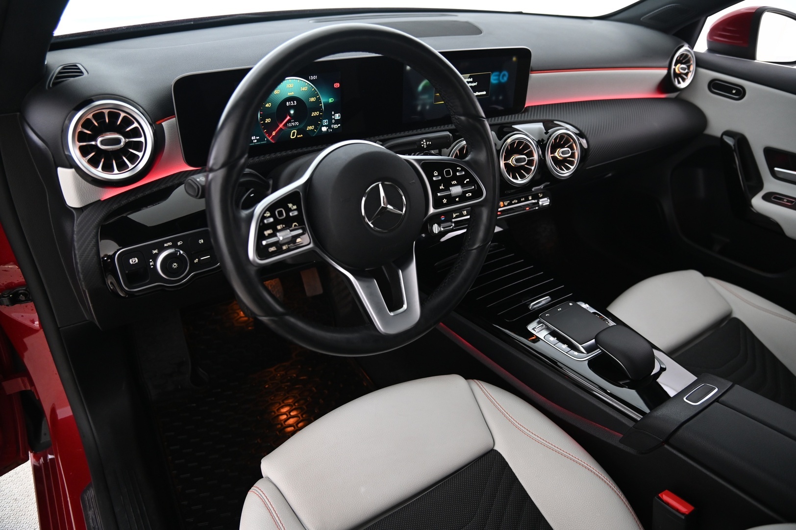 MERCEDES-BENZ A 2020