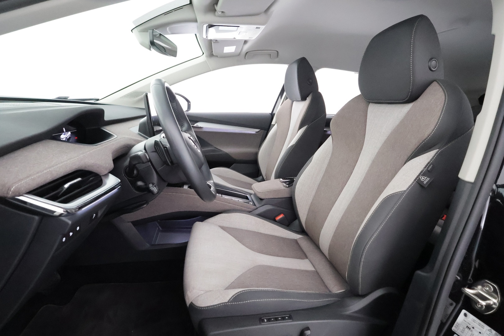 SKODA Enyaq 2021