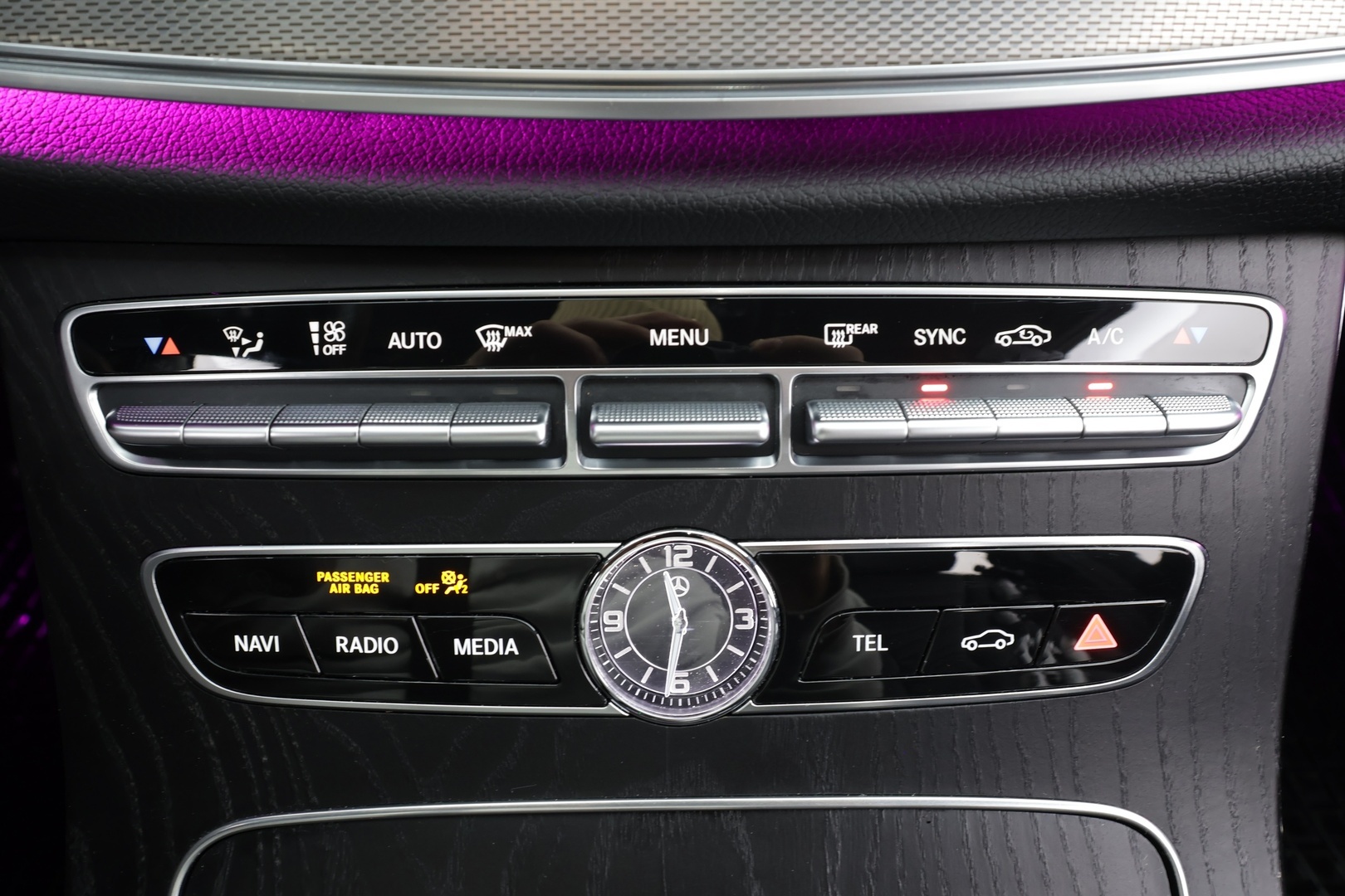 MERCEDES-BENZ E 2019