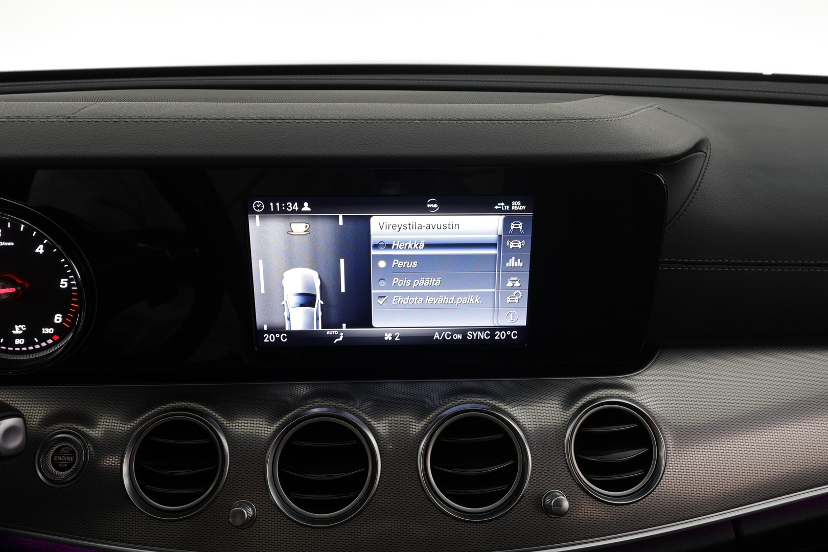 MERCEDES-BENZ E 2019