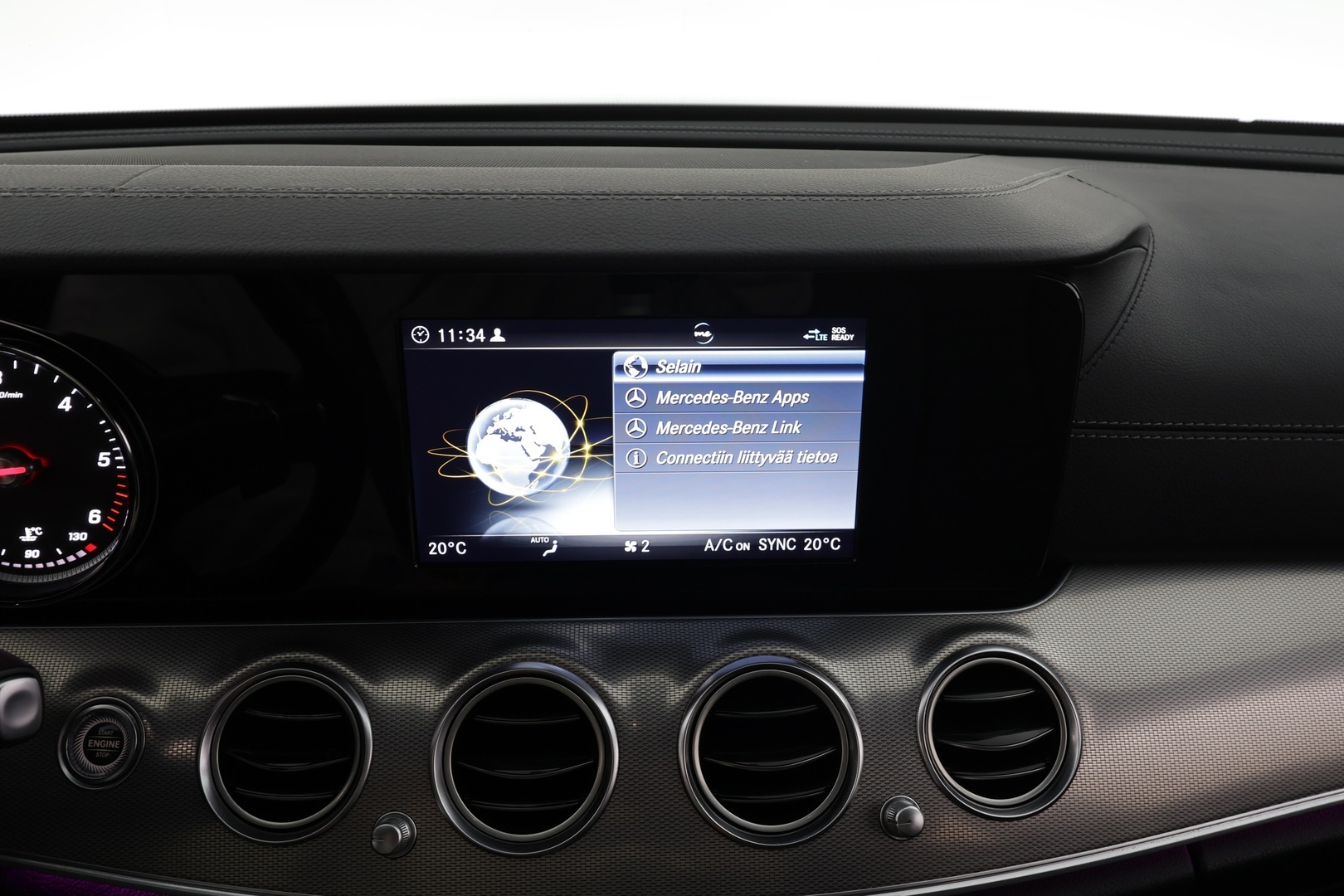 MERCEDES-BENZ E 2019