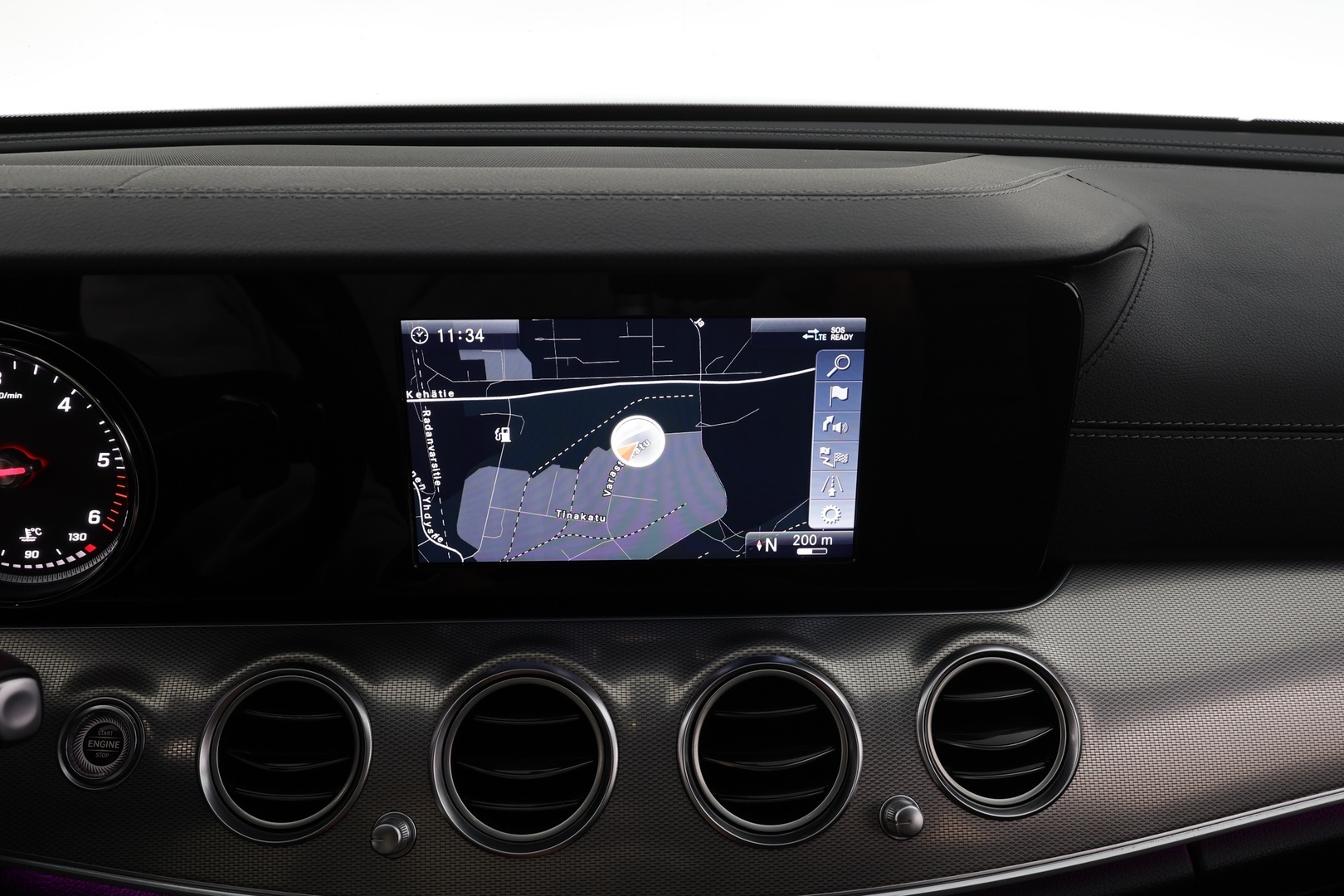 MERCEDES-BENZ E 2019