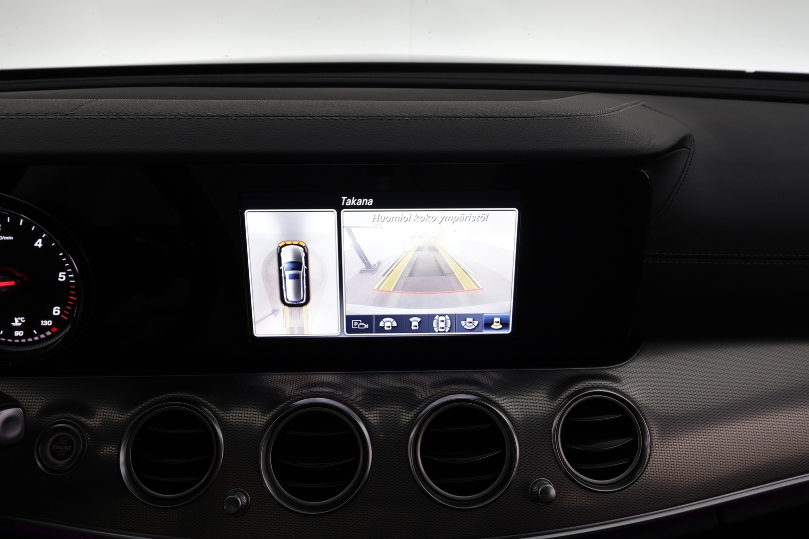 MERCEDES-BENZ E 2019