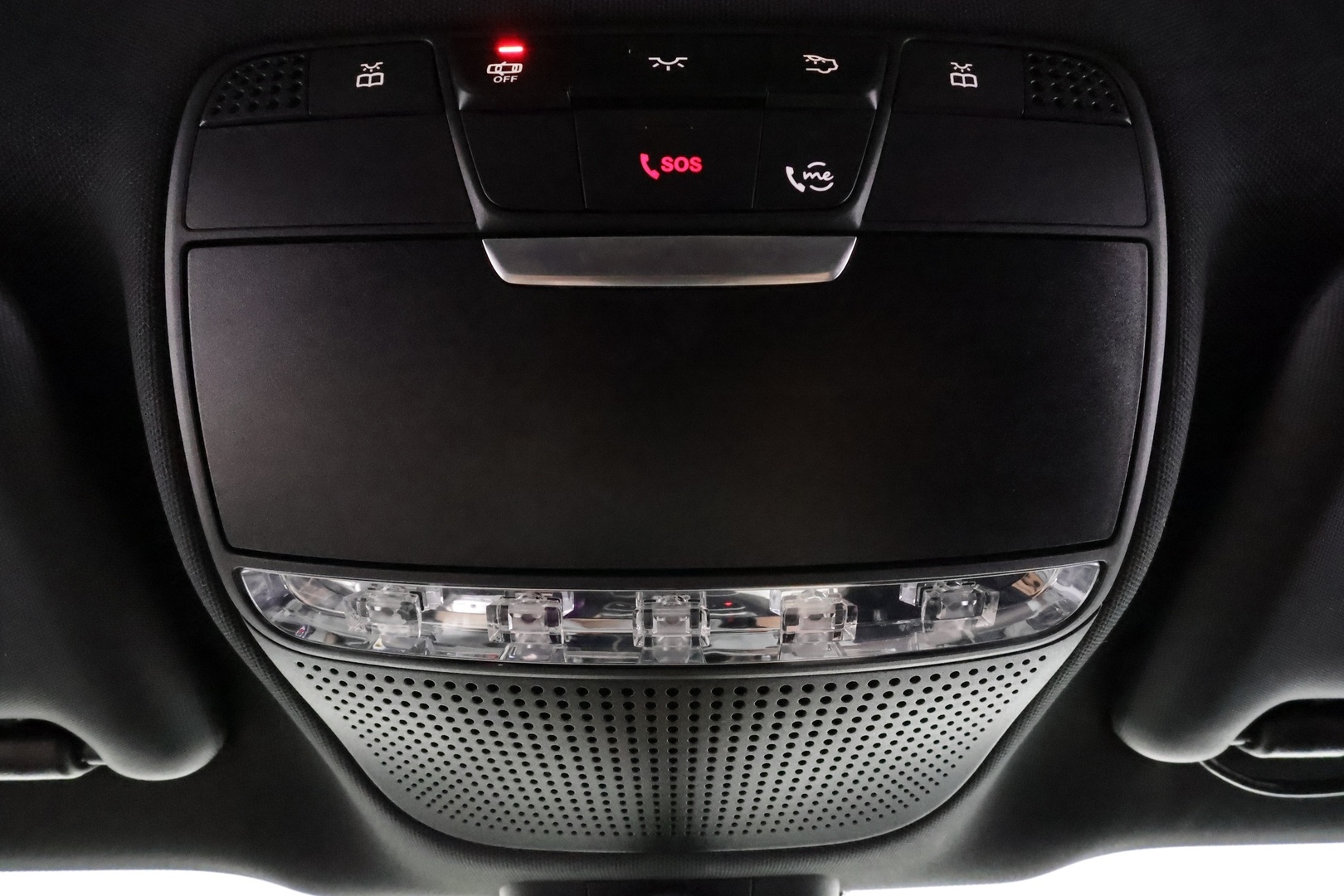 MERCEDES-BENZ E 2019