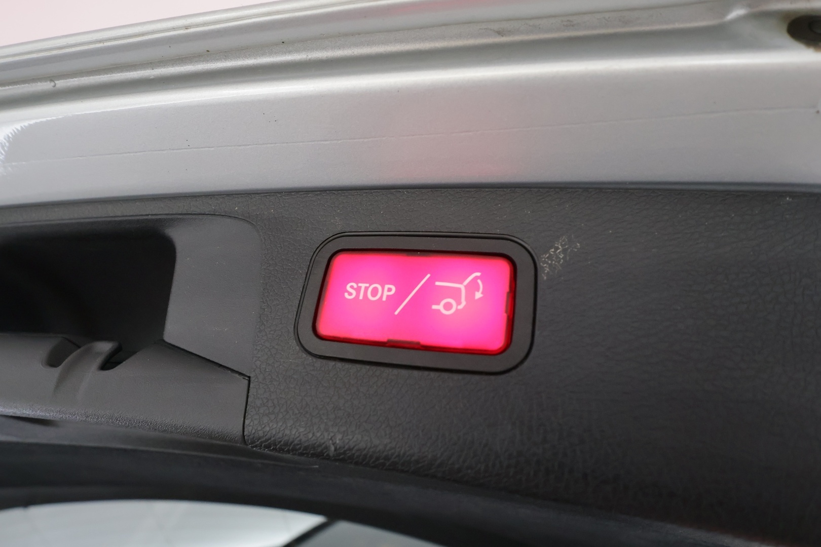 MERCEDES-BENZ E 2019