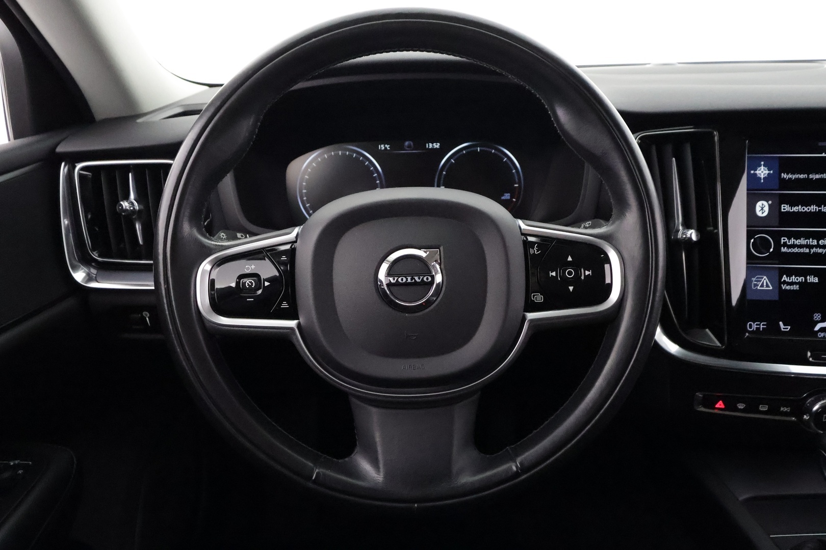 VOLVO V60 2019