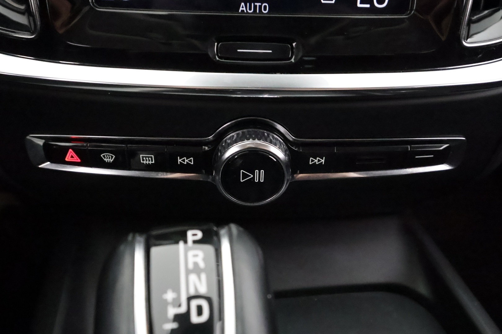 VOLVO V60 2019