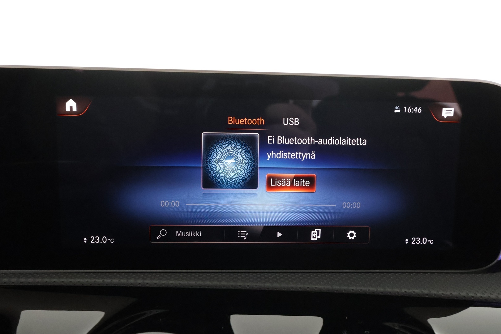 MERCEDES-BENZ A 2019