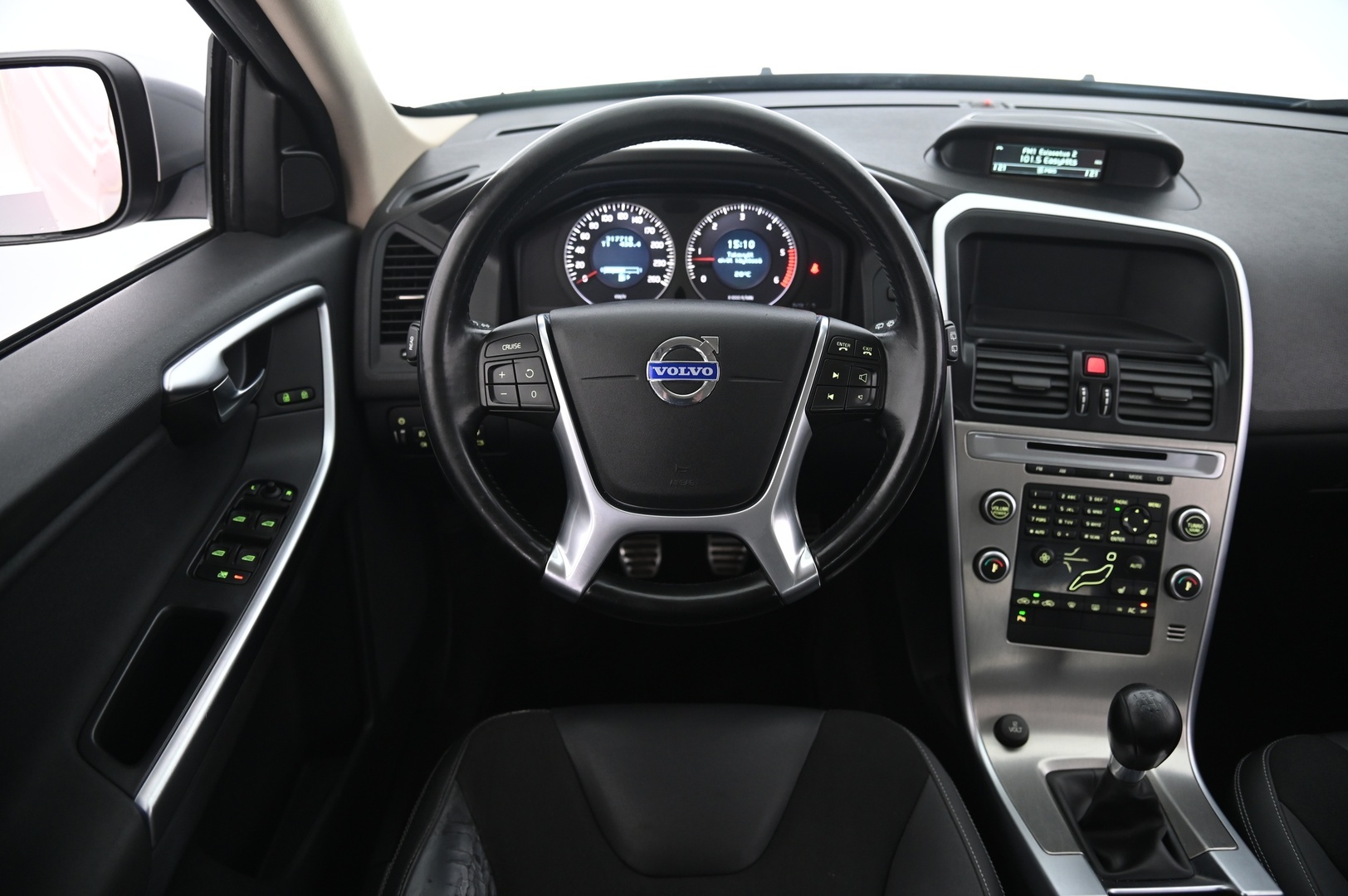 VOLVO XC60 2010
