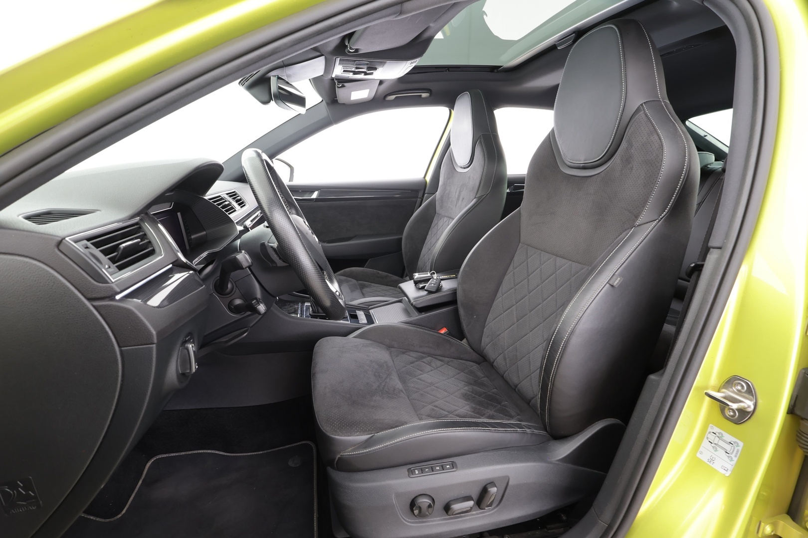 SKODA Superb 2019