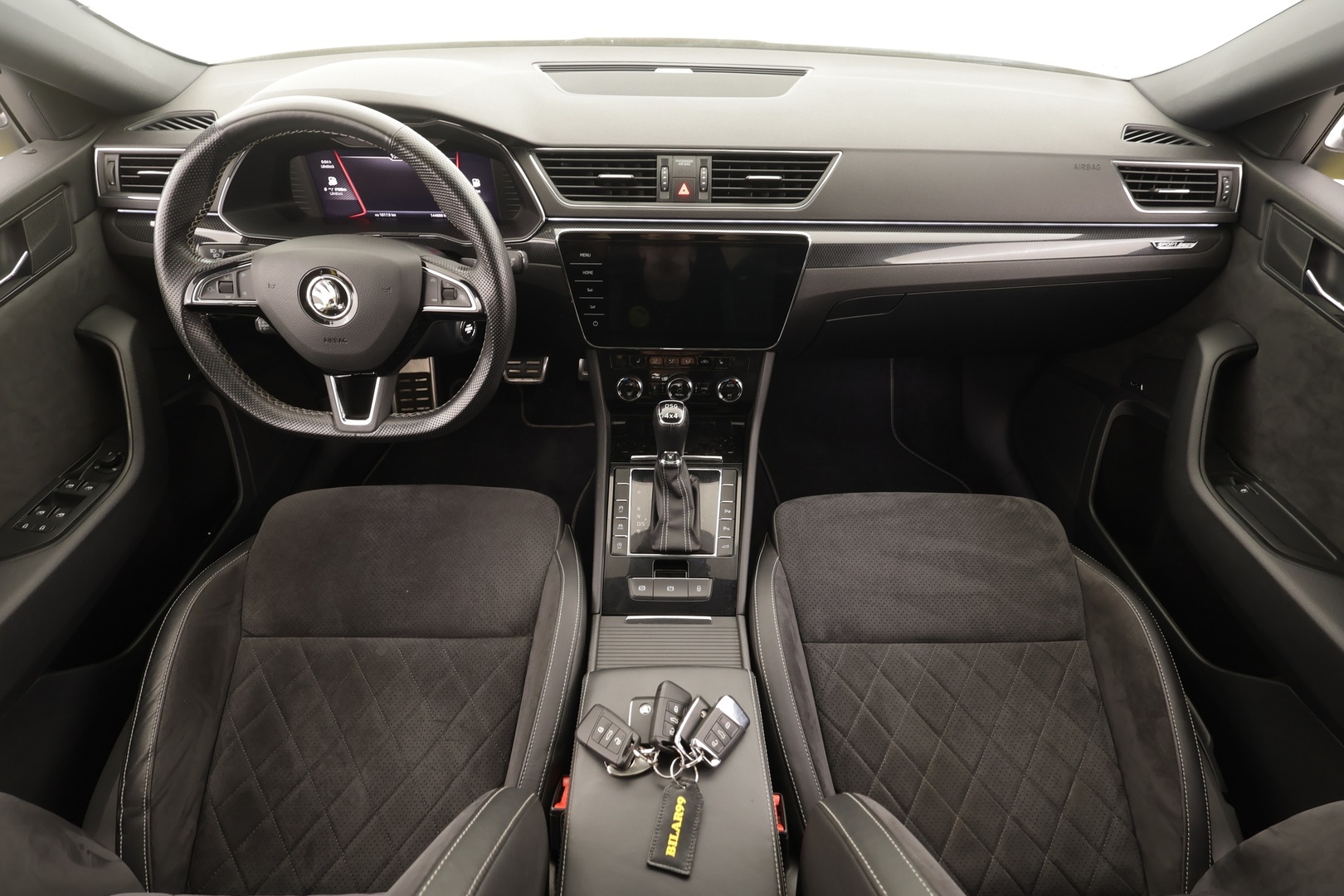 SKODA Superb 2019