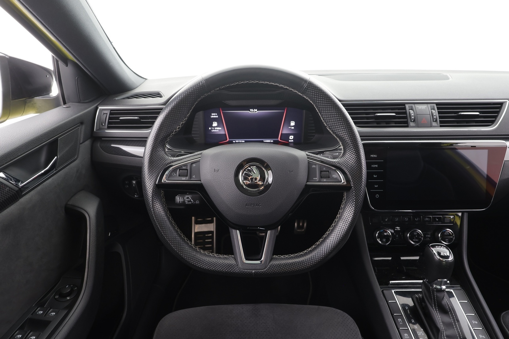 SKODA Superb 2019