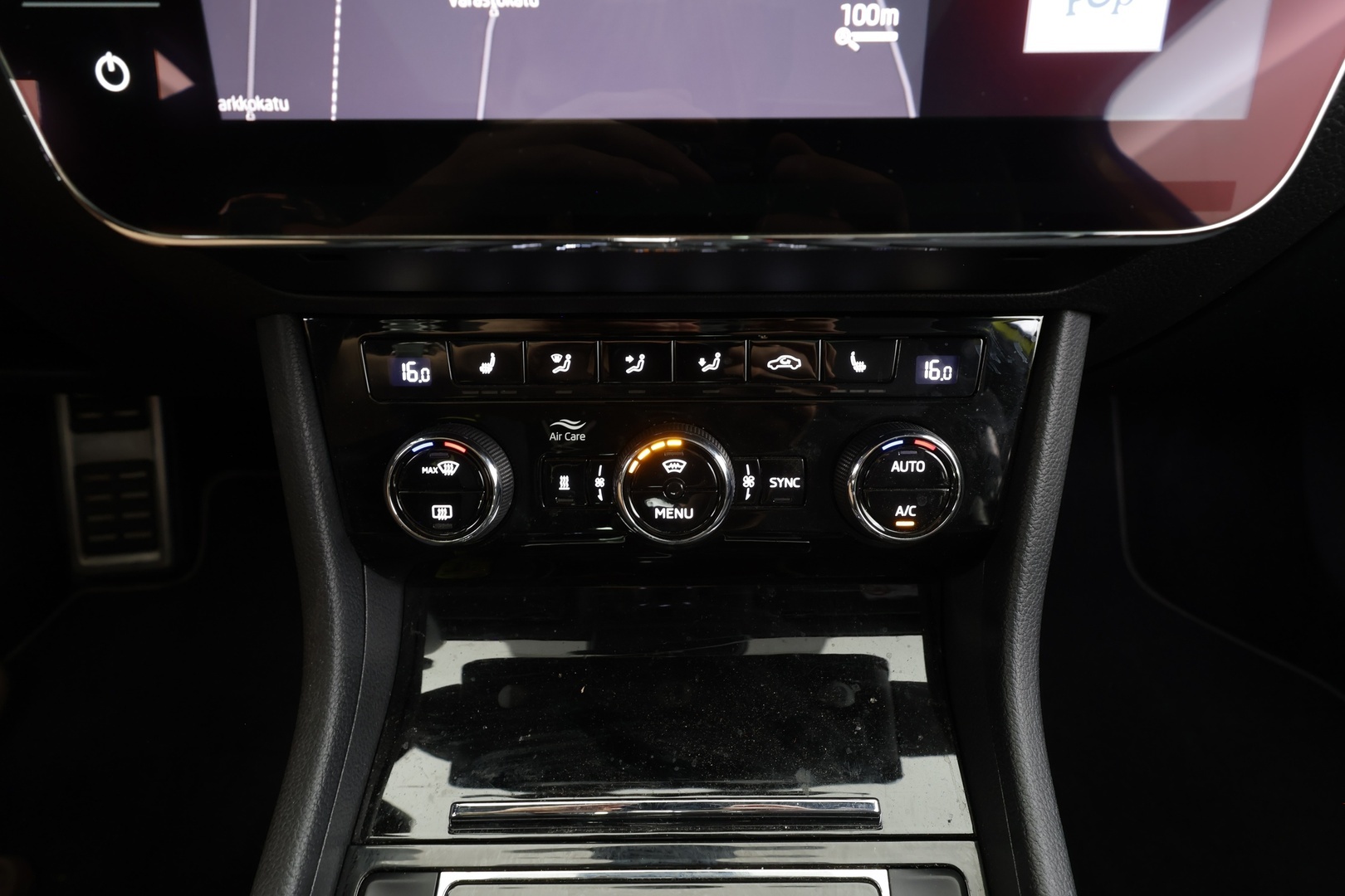 SKODA Superb 2019