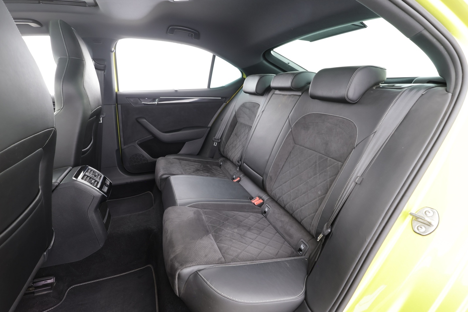 SKODA Superb 2019