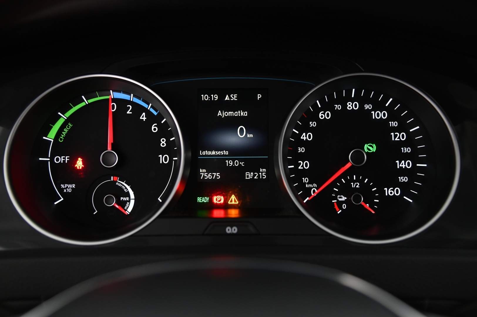 VOLKSWAGEN Golf 2020