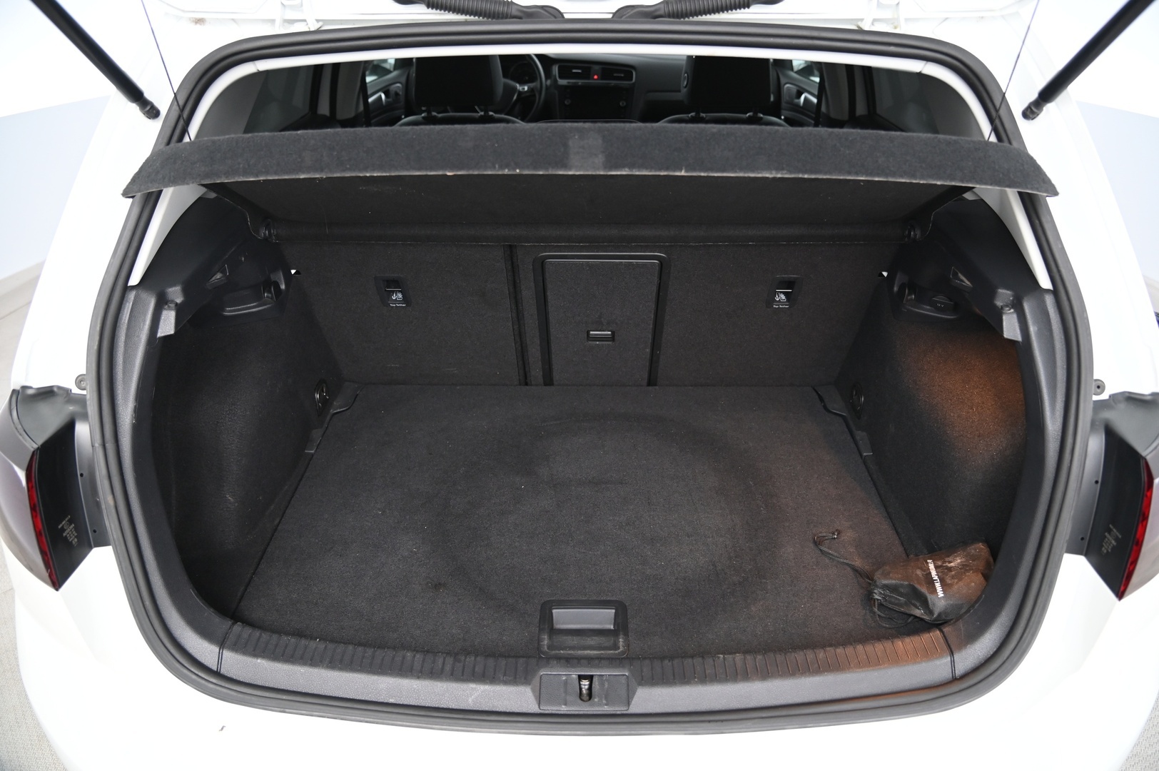 VOLKSWAGEN Golf 2020