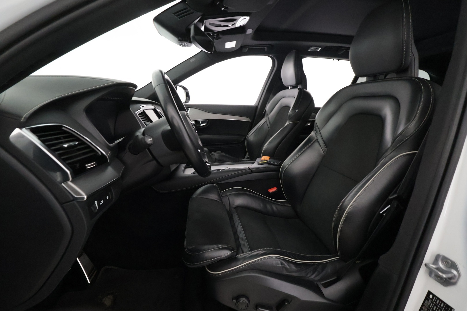 VOLVO XC90 2022