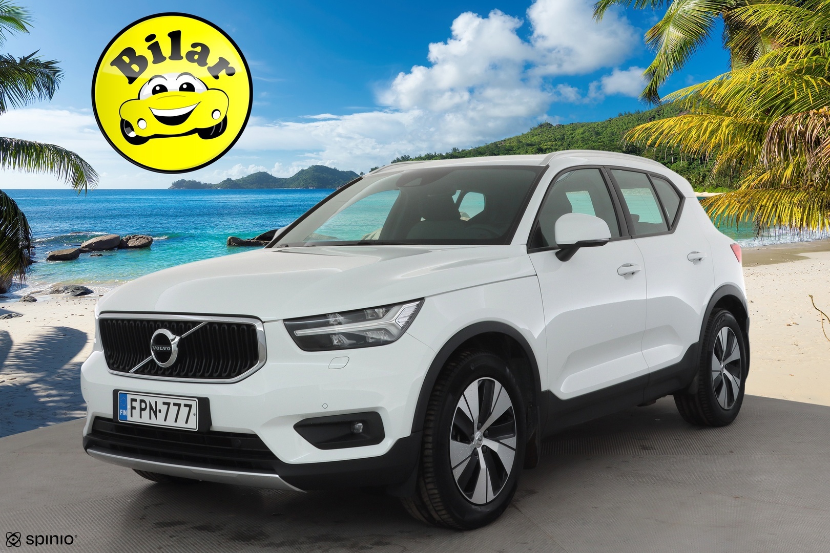 VOLVO XC40 2021