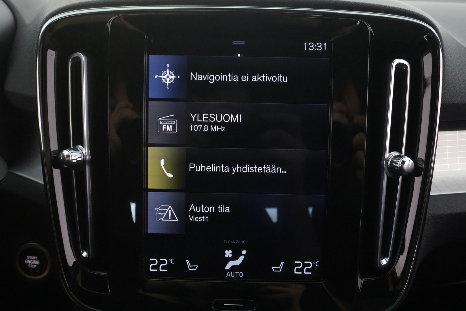 VOLVO XC40 2021