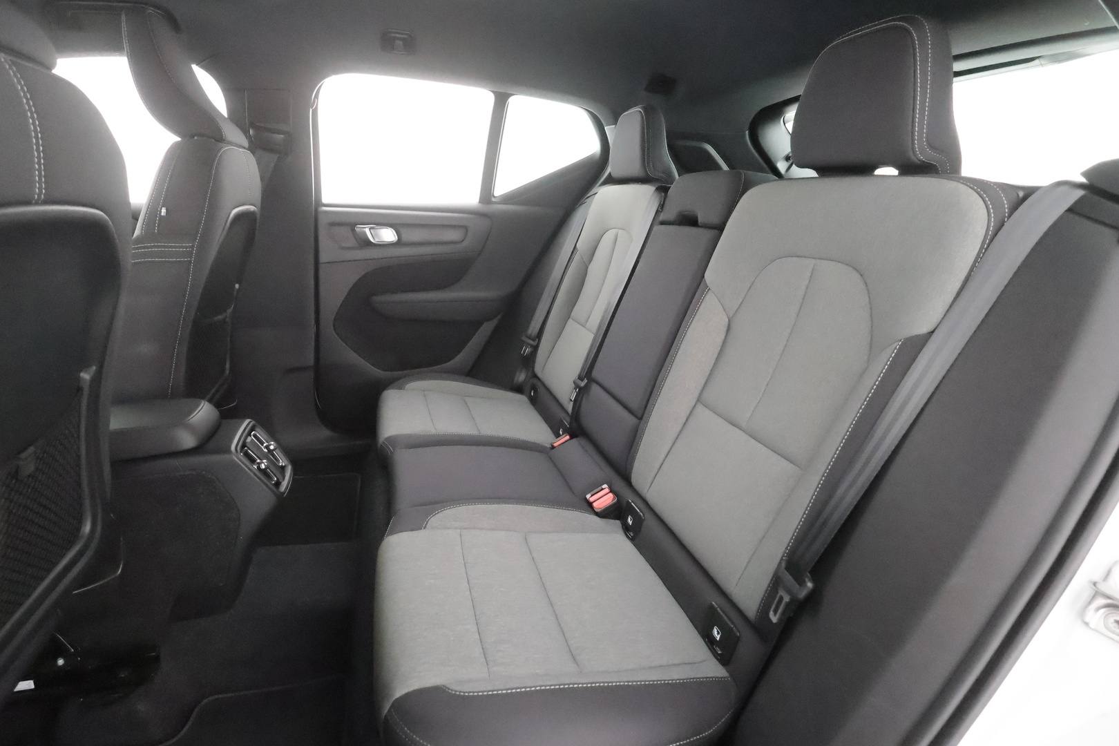VOLVO XC40 2021