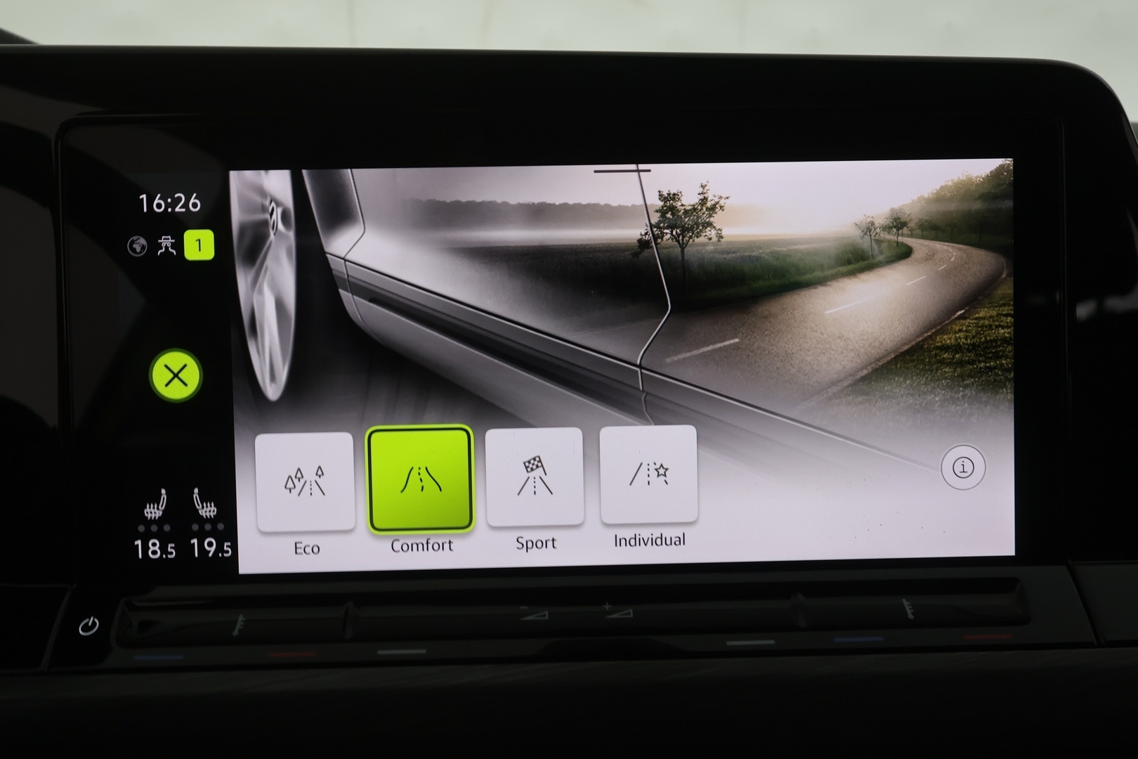 VOLKSWAGEN Golf 2021