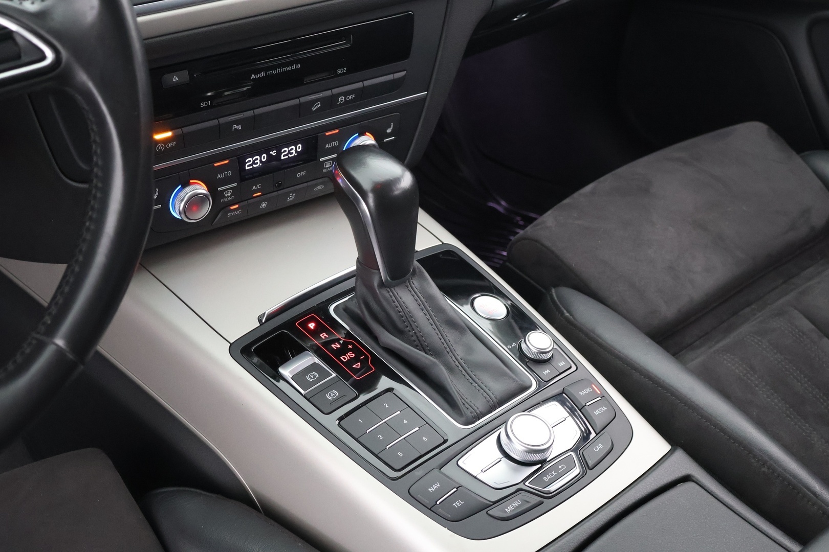 AUDI A6 allroad quattro 2015