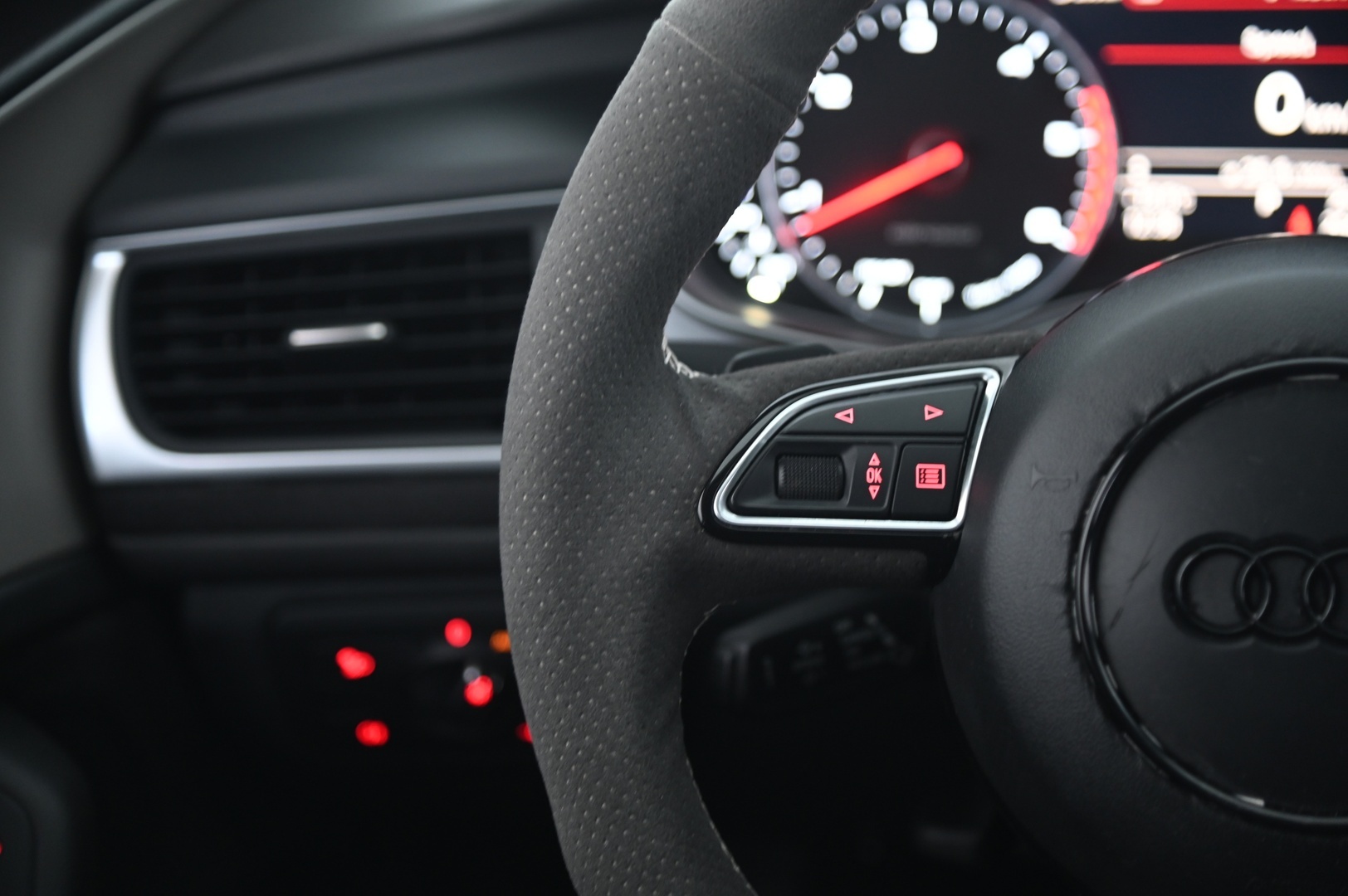 AUDI A6 allroad quattro 2015