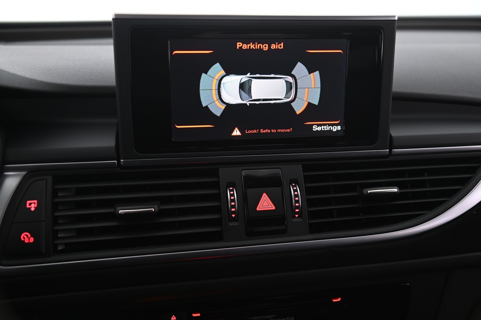 AUDI A6 allroad quattro 2015
