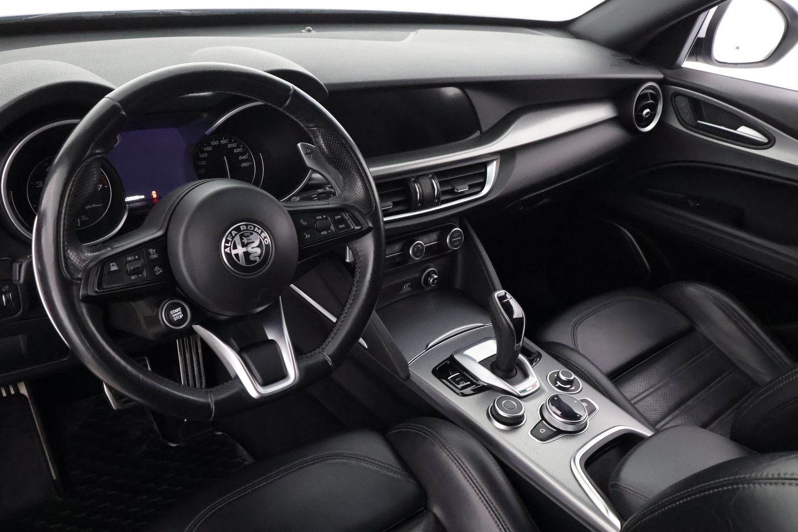 ALFA ROMEO Stelvio 2021