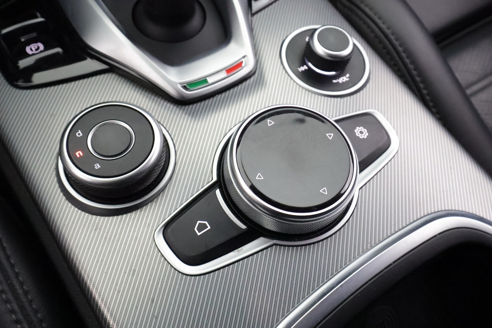 ALFA ROMEO Stelvio 2021