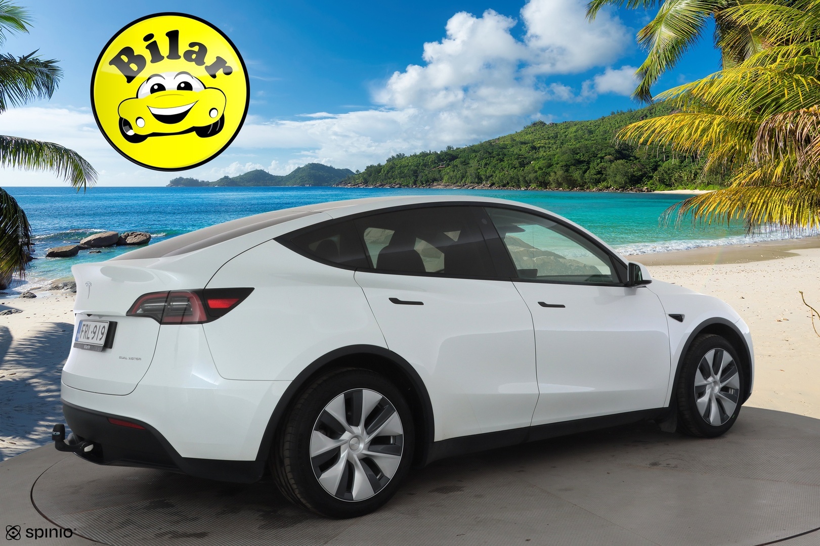 TESLA Model Y 2023