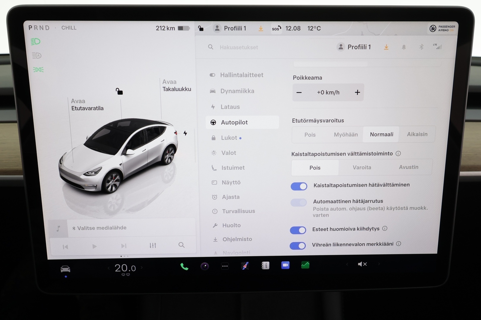 TESLA Model Y 2023