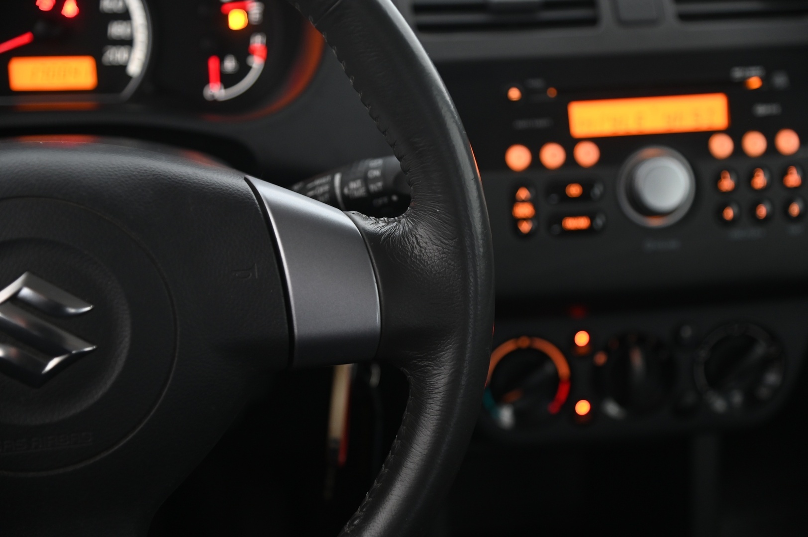 SUZUKI Swift 2007