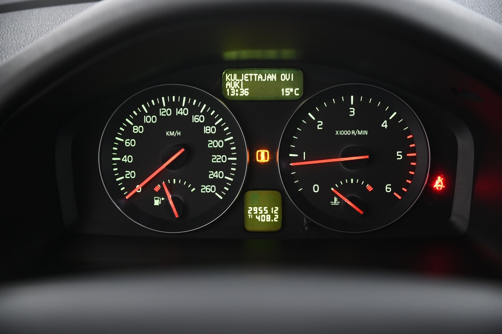 VOLVO V50 2011