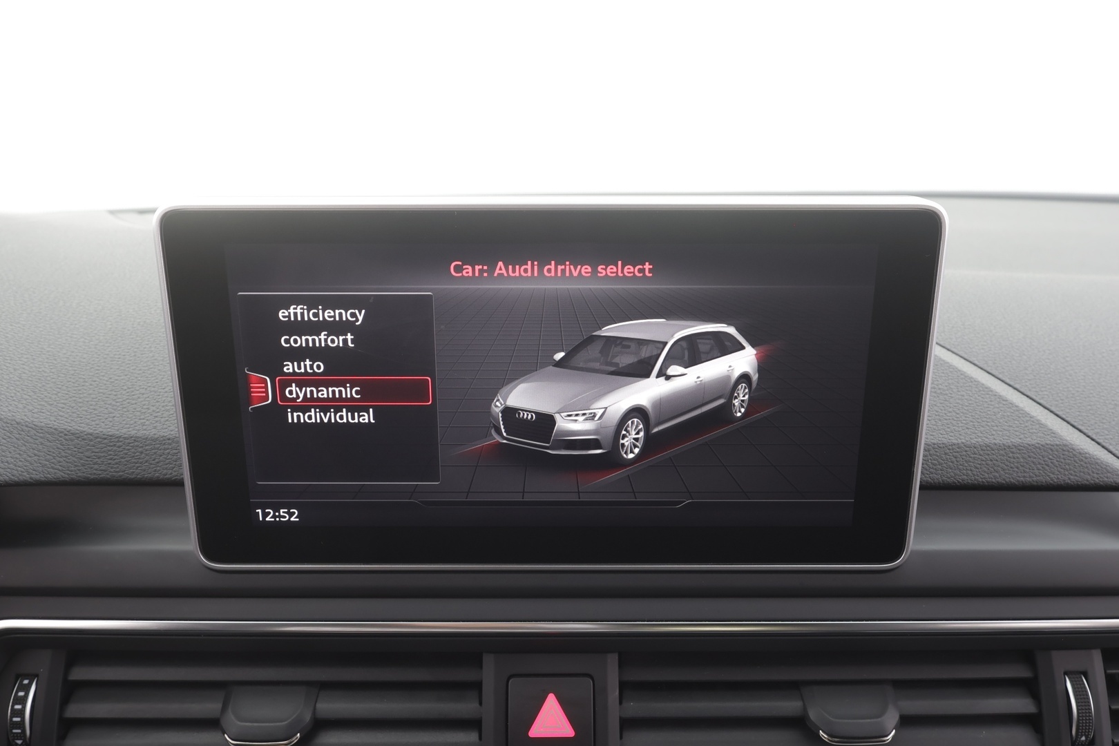 AUDI A4 2017