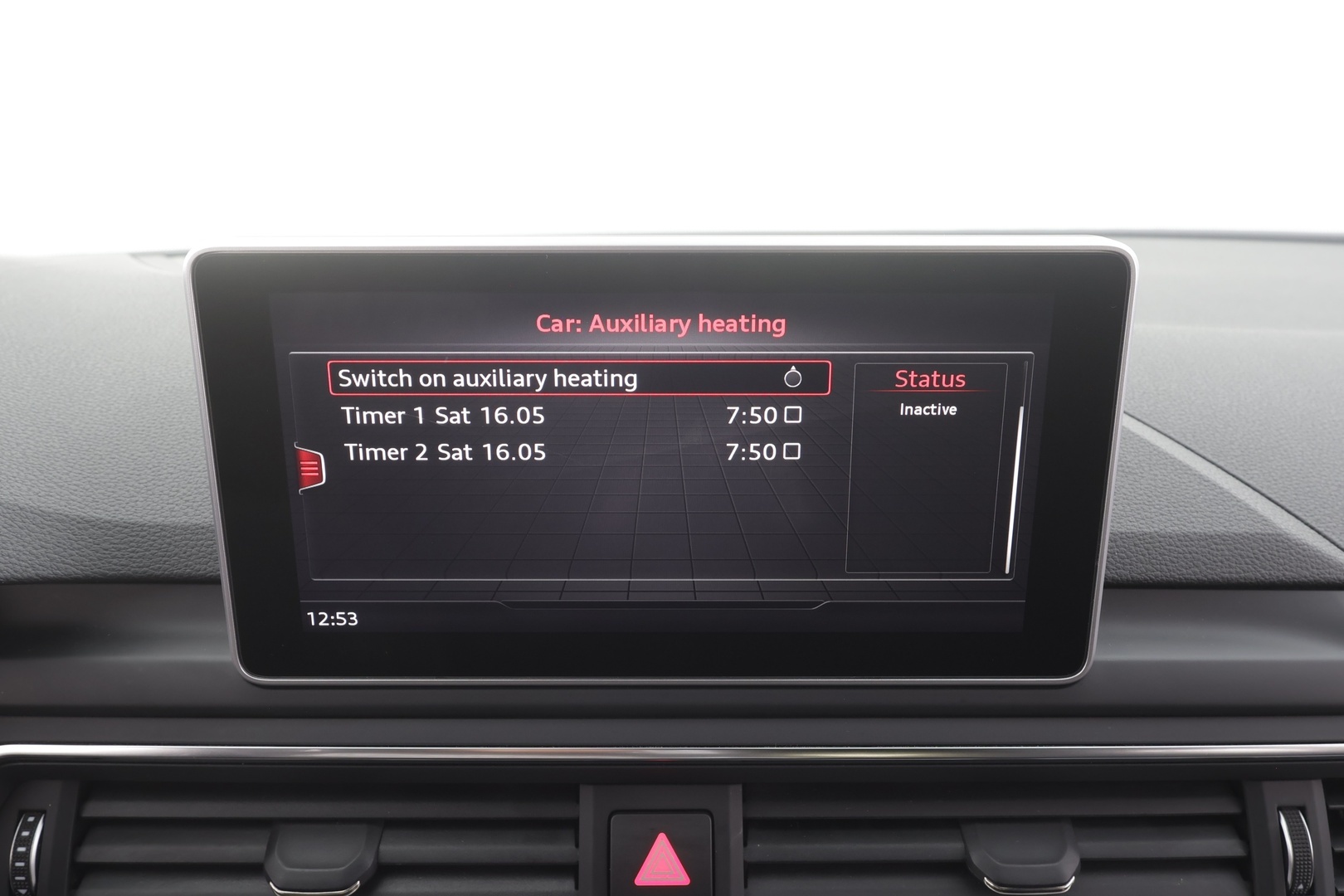 AUDI A4 2017