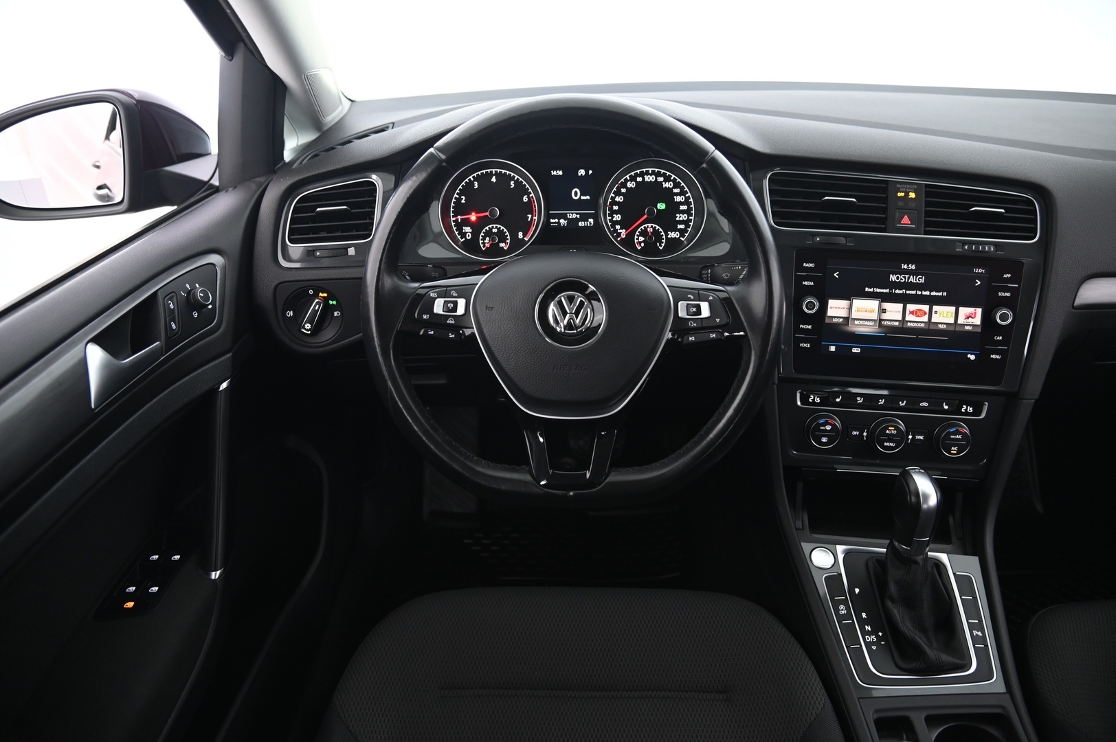 VOLKSWAGEN Golf 2017